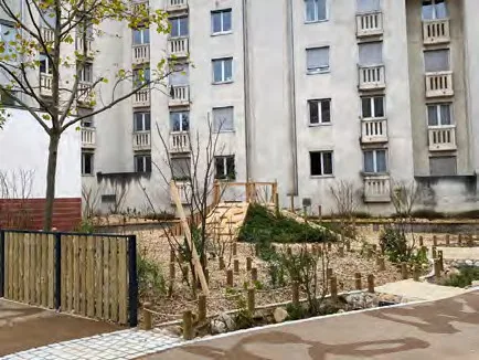 Des cours en relief — Saint-Mandé (94)
