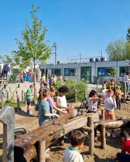 L’école primaire Sint-Paulus à Courtrai — Studio Basta × Fris in het Landschap — Belgique